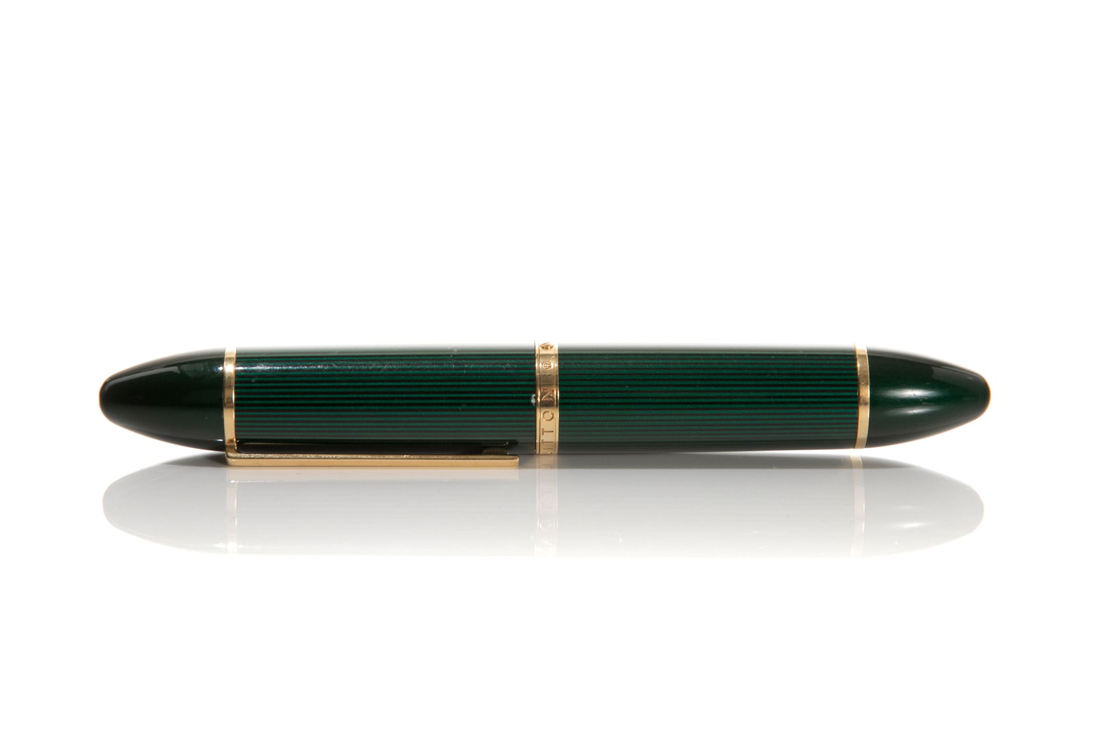 LOUIS VUITTON CARGO FOUNTAIN PEN (1 of 5)