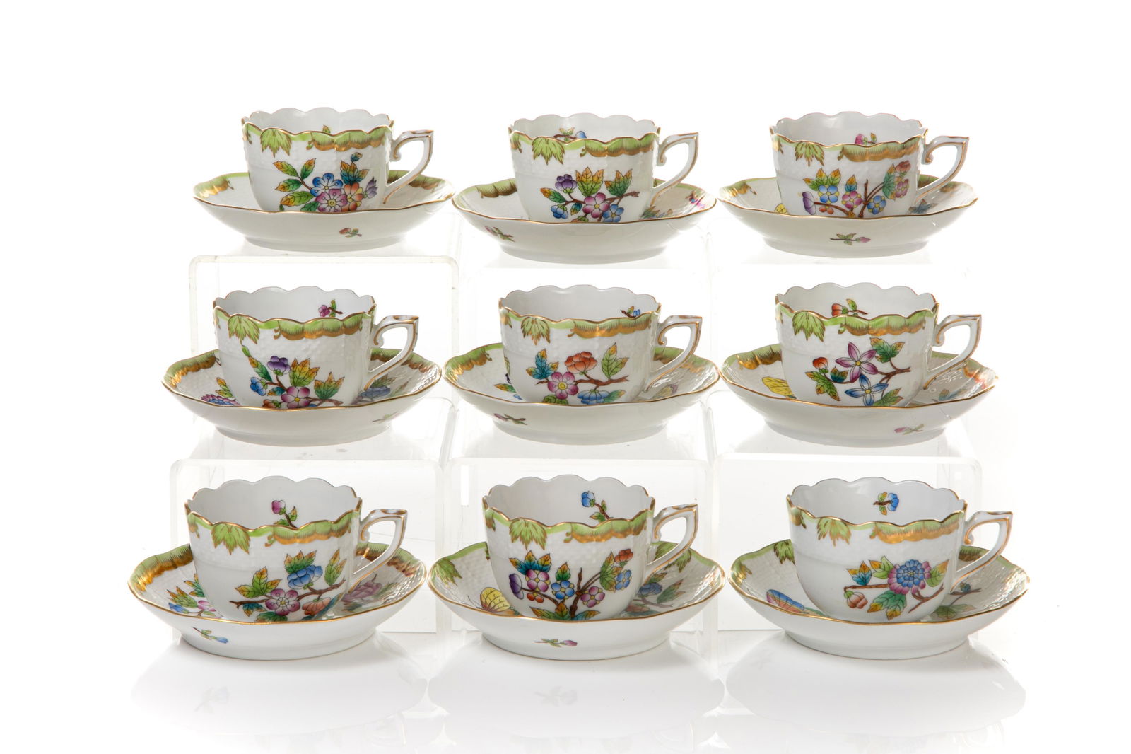 NINE HEREND QUEEN VICTORIA TEA CUPS AND SAUCERS (1 of 2)