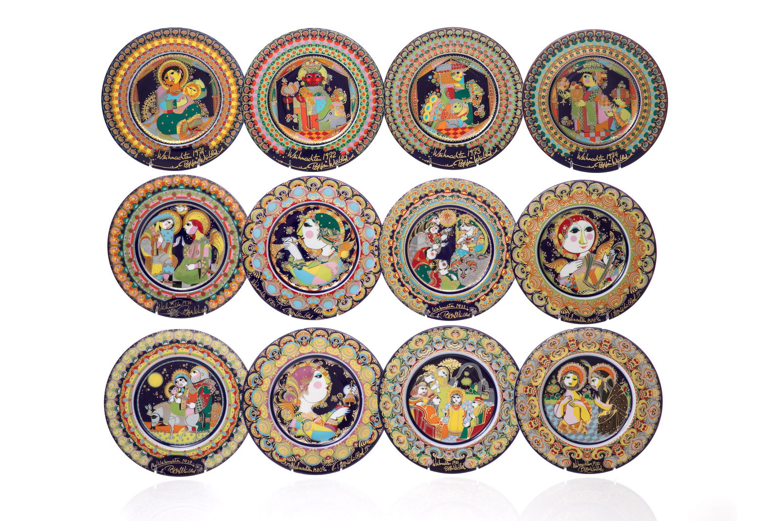TWELVE ROSENTHAL WEIHNACHSTELLAR PORCELAIN PLATES (1 of 7)