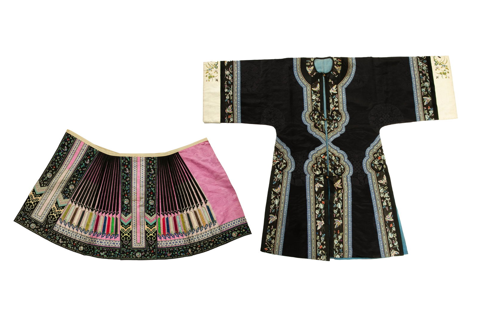 CHINESE EMBROIDERED TWO PIECES WOMEN'S ROBE (1 of 17)