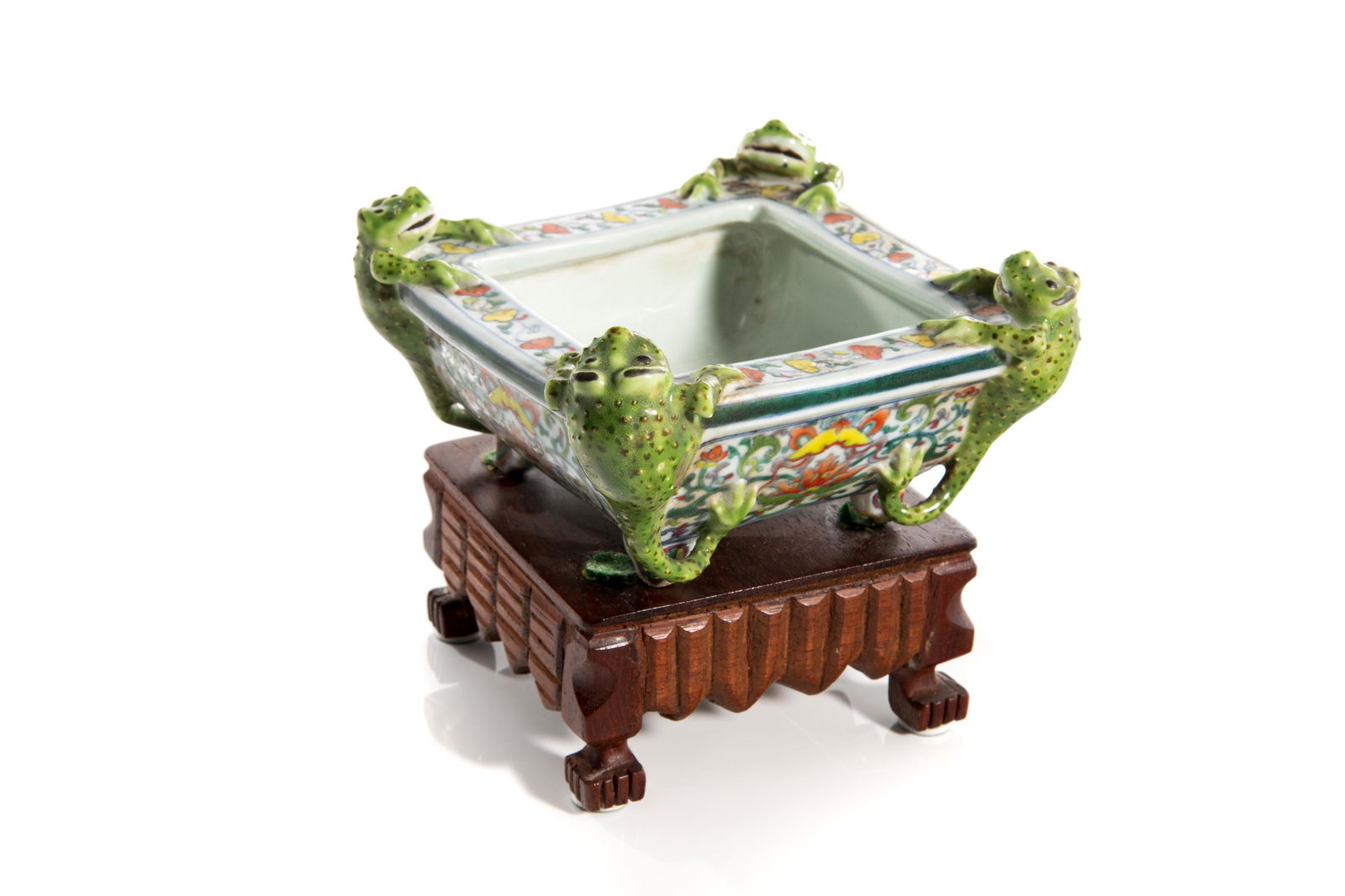 SQUARE PORCELAIN BOWL WITH THREE-LEGGED TOADS (1 of 5)