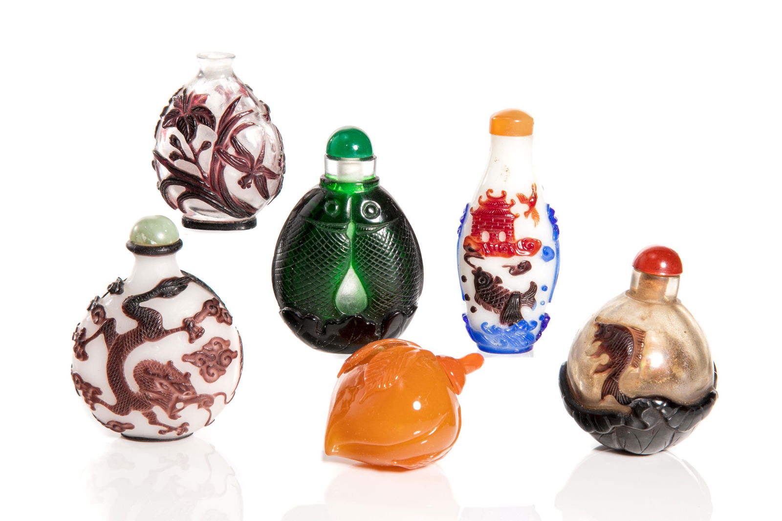 CHINESE ASSORTED GLASS SNUFF BOTTLES (1 of 2)