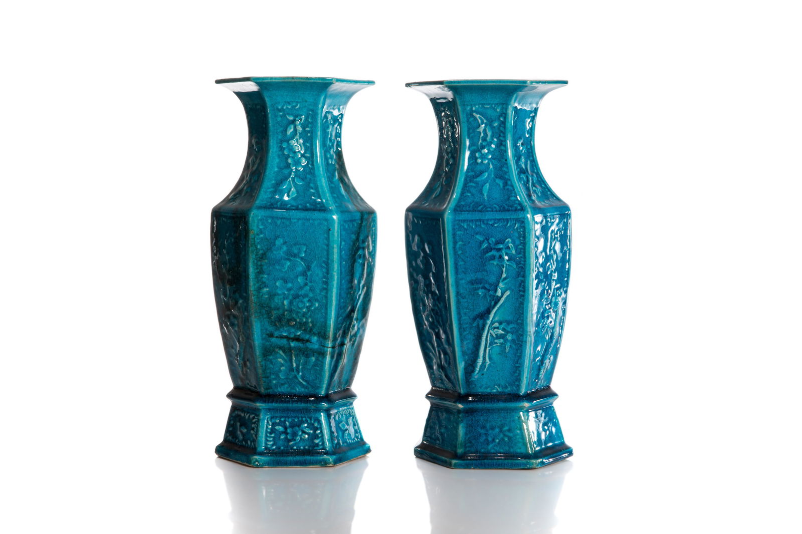 PAIR OF CHINESE TURQUOISE-GLAZED PORCELAIN VASES (1 of 5)