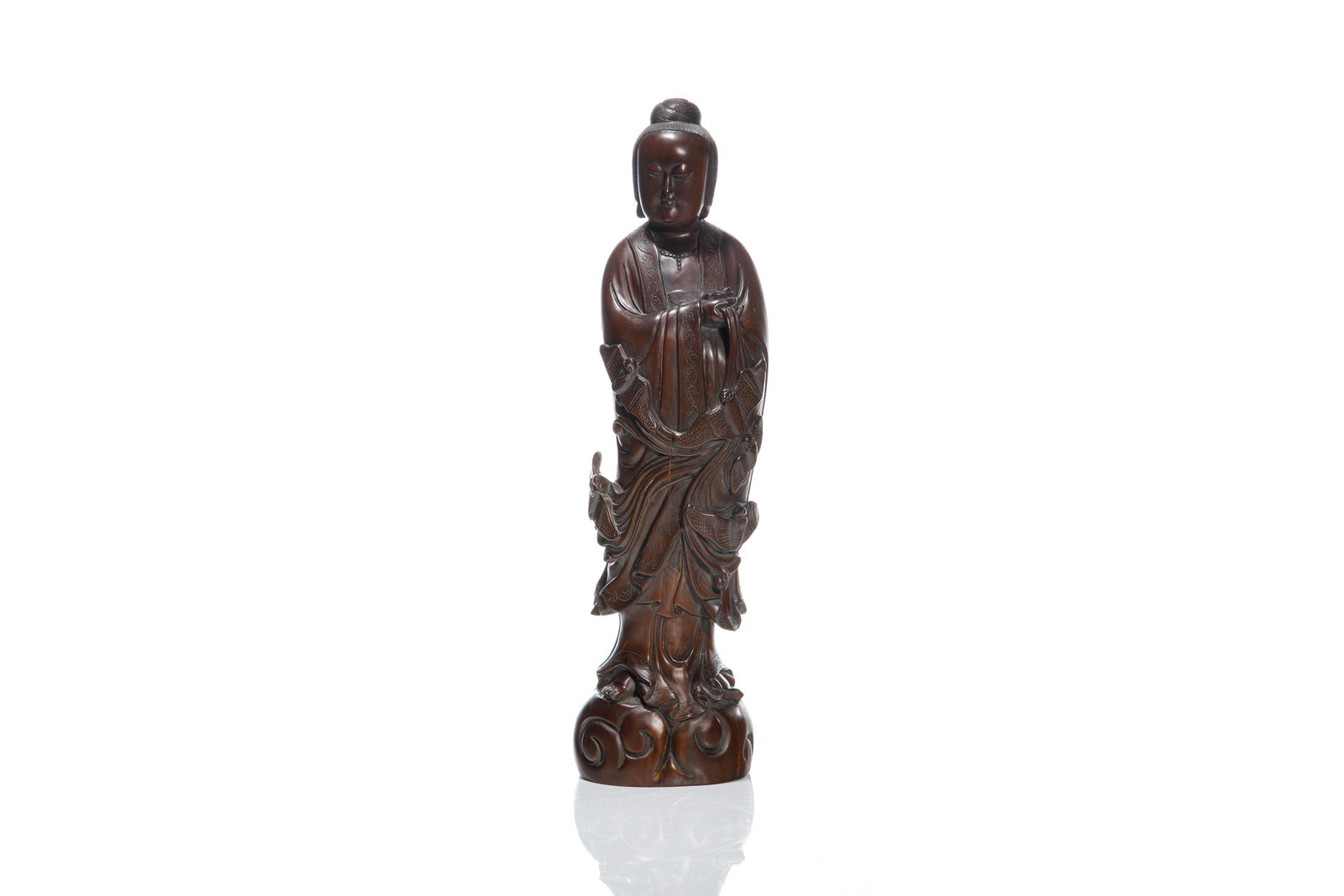 CHINESE CARVED WOOD FIGURE OF GUANYIN (1 of 4)