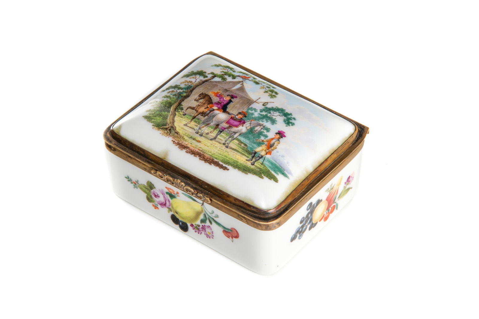 ANTIQUE GERMAN PORCELAIN SNUFF BOX (1 of 7)