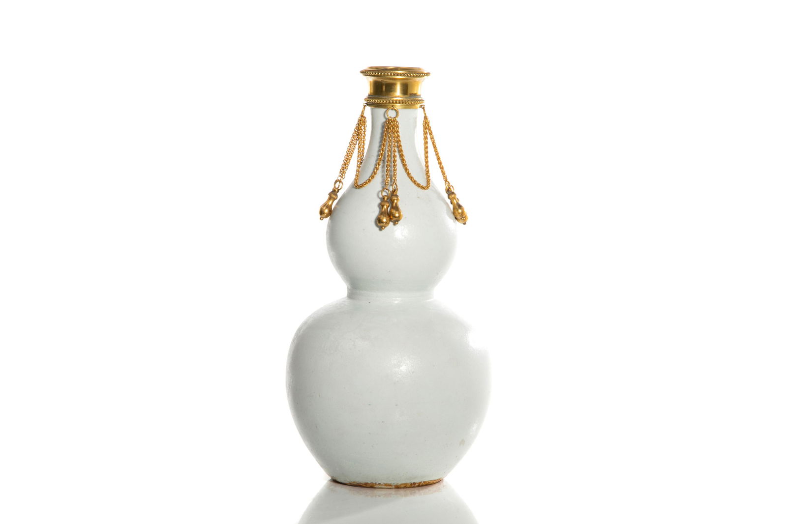 CHINESE DOUBLE GOURD VASE WITH ORMOLU MOUNTS (1 of 3)