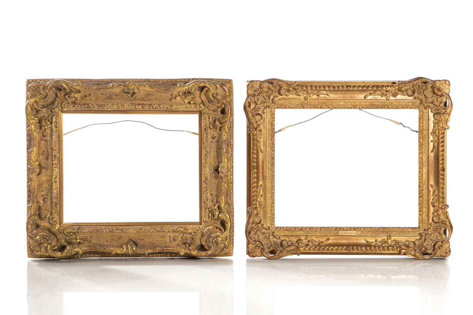 TWO SMALL GILTWOOD FRAMES (1 of 2)