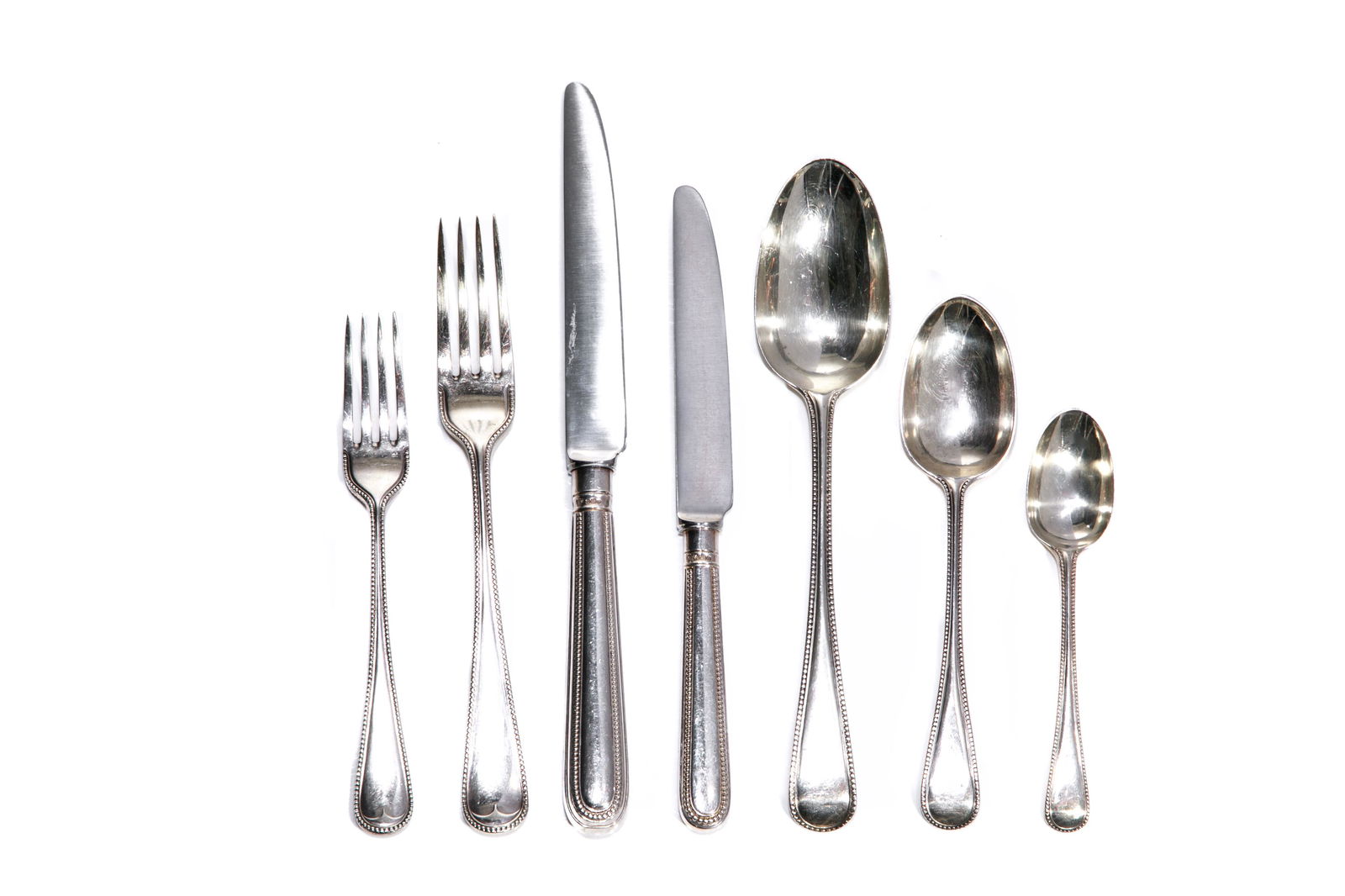 88 PCS VICTORIAN SILVER FLATWARE SERVICE, 3,924g (1 of 5)