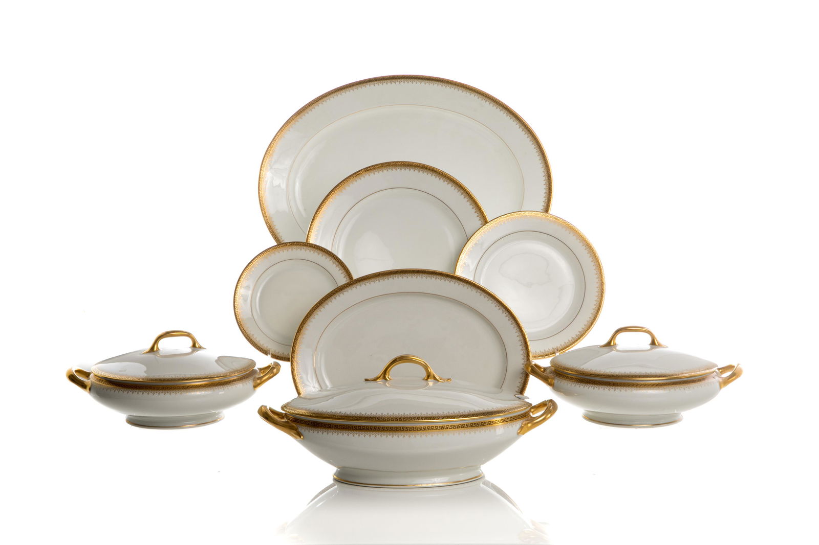 LIMOGES BAWO & DOTTER GREEK KEY DINNERWARE (1 of 2)