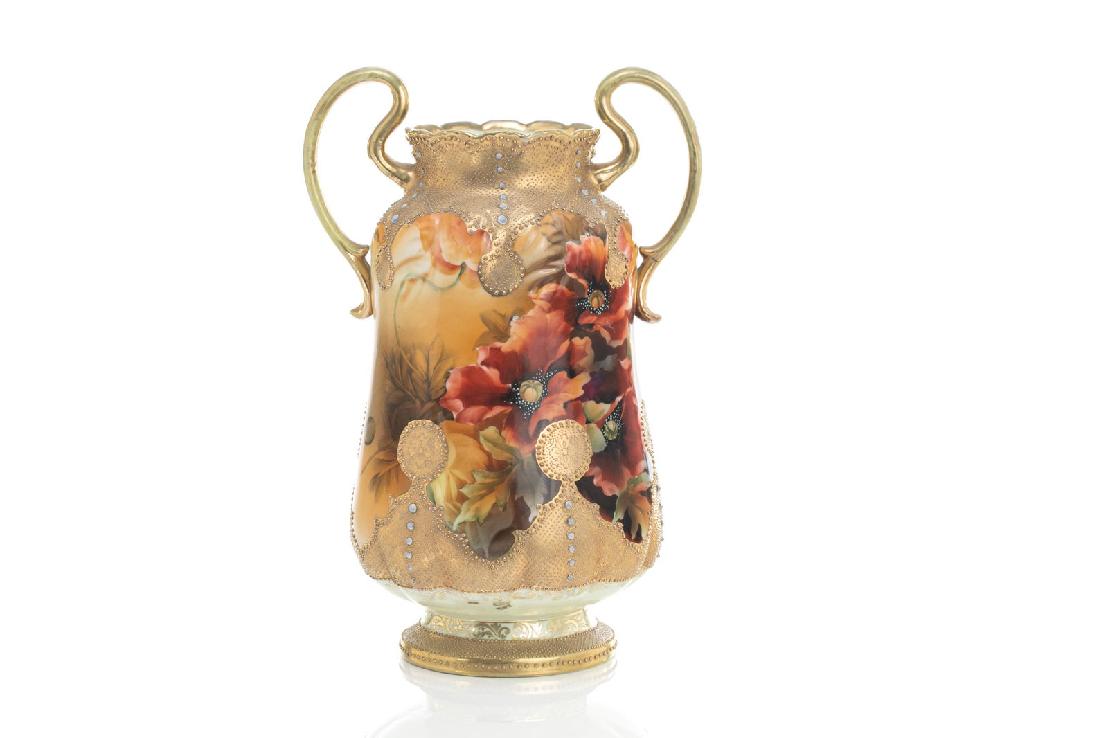 LARGE NIPPON TWO HANDLED PORCELAIN VASE: Gradual red high gloss ground with hand painted poppies, gilded decoration and handles. Japanese, blue maple leaf mark, early Noritake. H. 36.5 cm (14 3/8 in.)
