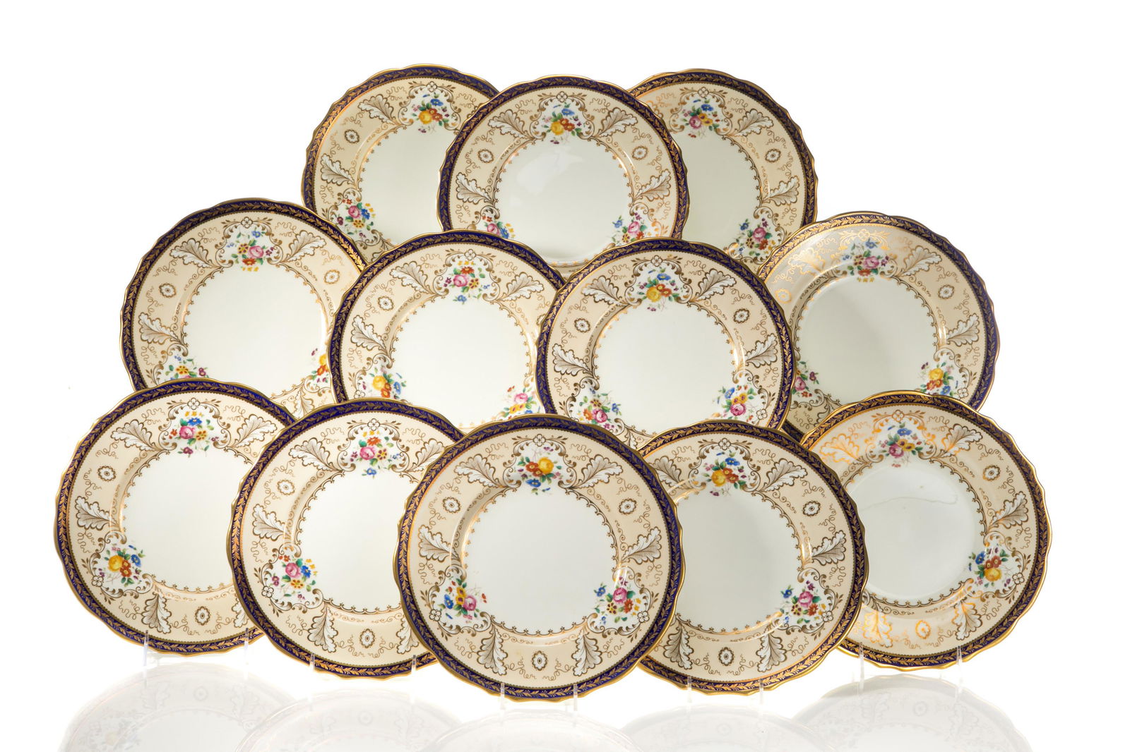 TWELVE ROYAL CAULDON HAND PAINTED DINNER PLATES (1 of 3)