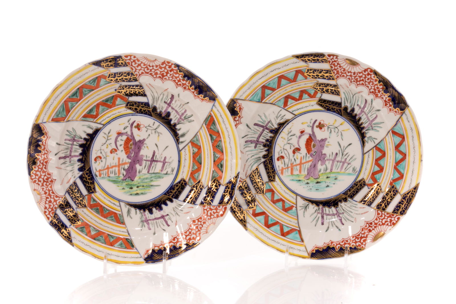PAIR OF ANTIQUE IMARI DERBY PLATES (1 of 4)