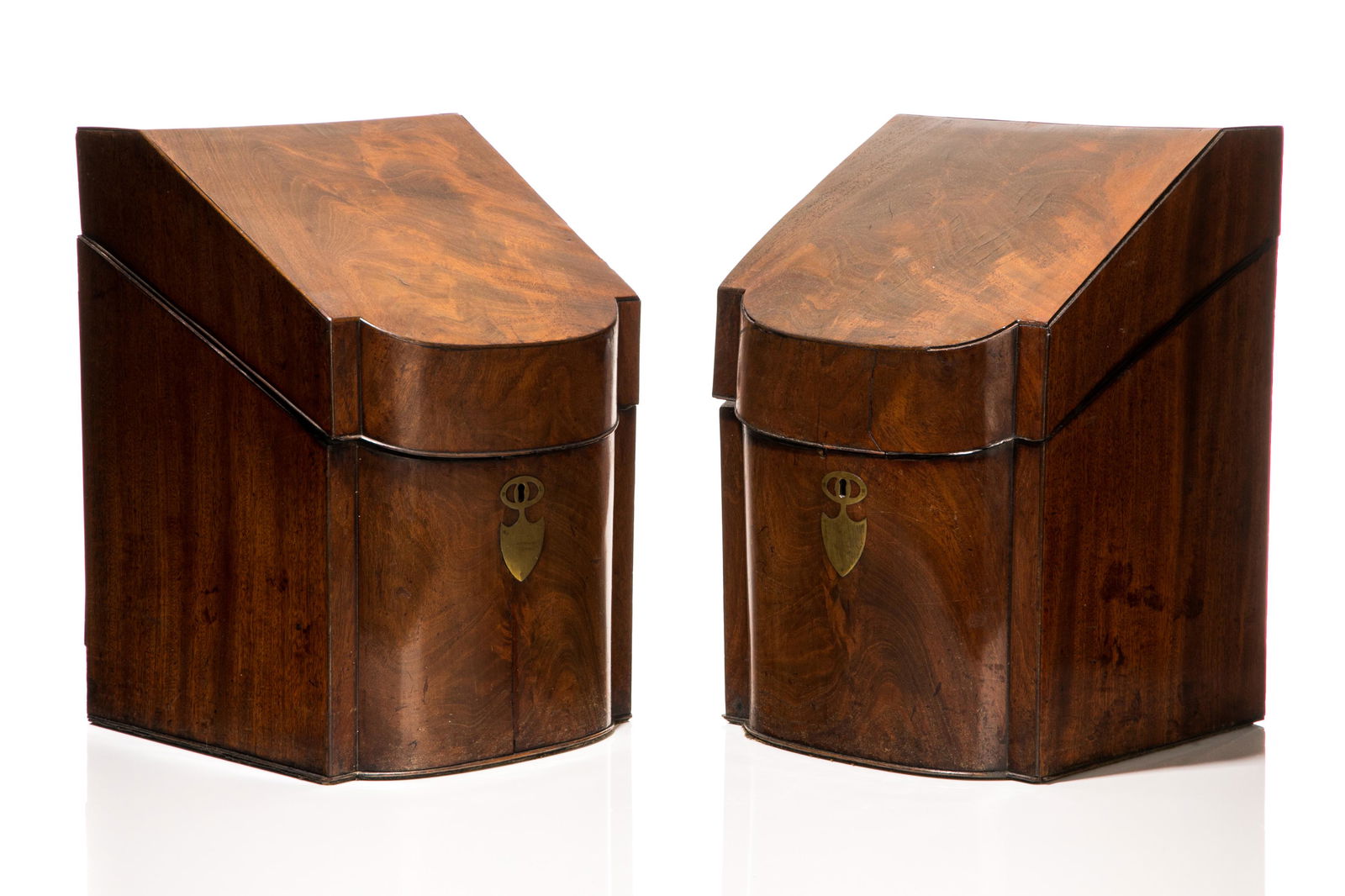 PAIR OF GEORGIAN MAHOGANY KNIFE BOXES (1 of 5)