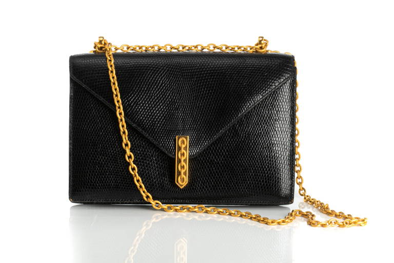VINTAGE HERMES BLACK LIZARD ALCAZAR BAG (3056) on Aug 25, 2022 A.H