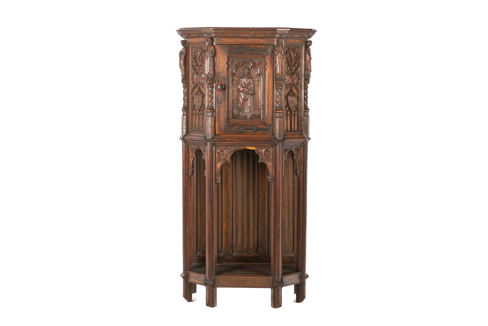 GOTHIC REVIVAL CARVED OAK COURT CABINET: English, late 19th - early 20th C.