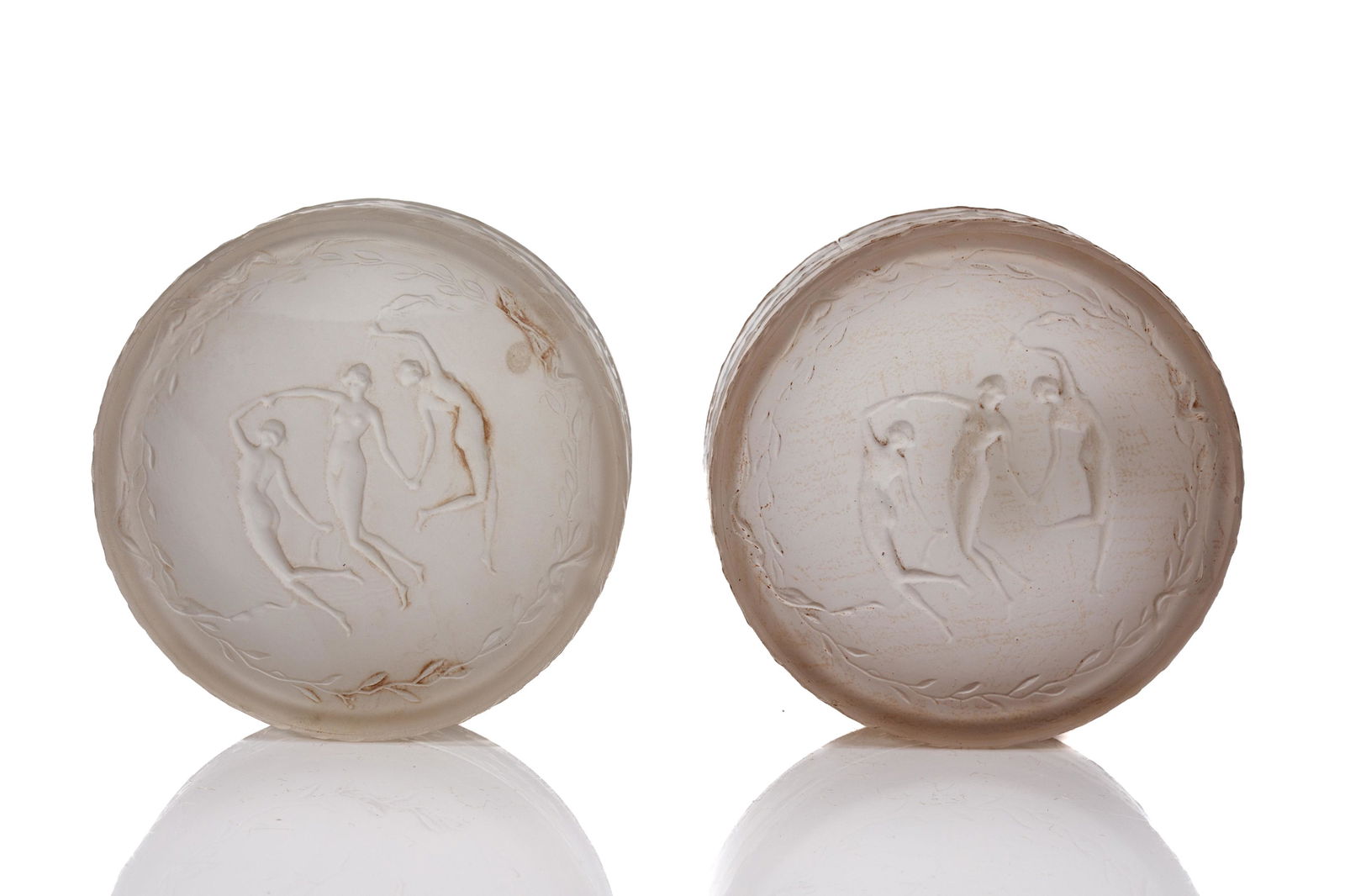 TWO R. LALIQUE FROSTED GLASS POWDER BOXES (1 of 6)