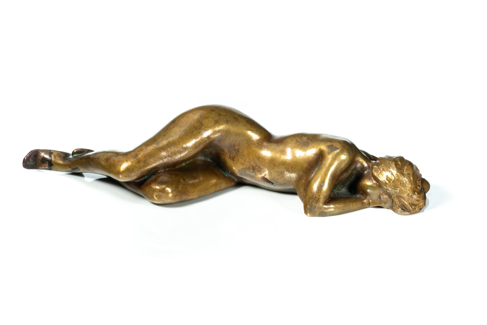 BRONZE RECLINING NUDE SIGNED L. RICHARDS: A bronze cast of a reclining nude by American sculptor Lucy Currier Richards, 20th C. L. of bronze: 19cm (7 1/2in) Condition ReportCondition report available upon request.