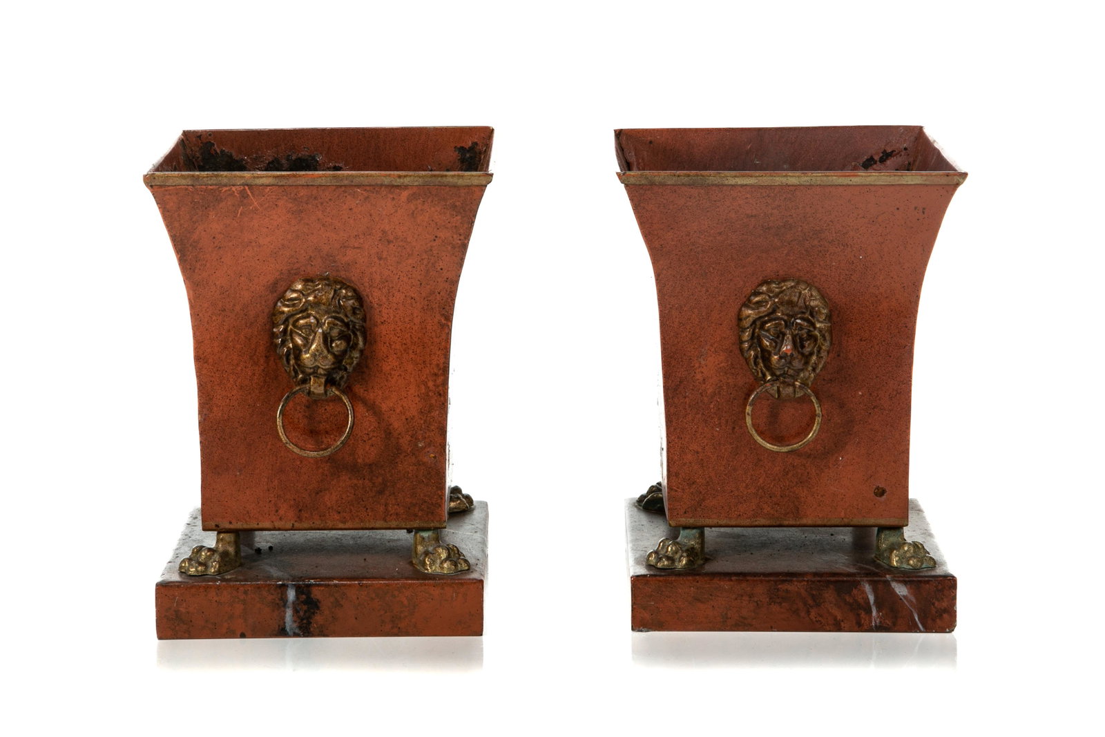 PAIR OF TOLEWARE JARDINIERES: Burnt orange square form painted metal with mask handles, worn interiors. first half 20th C. H. 22 cm (8 3/4 in.)
