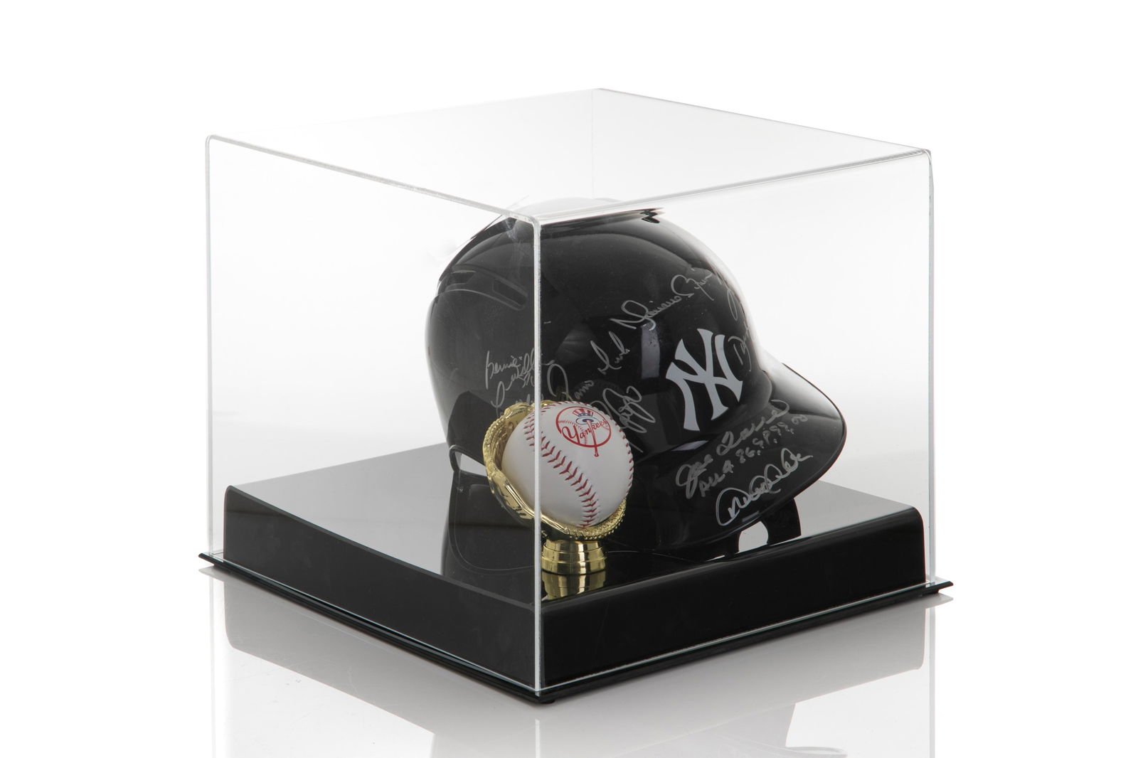 RICKEY HENDERSON SIGNED NEW YORK YANKEES HELMET (1 of 4)