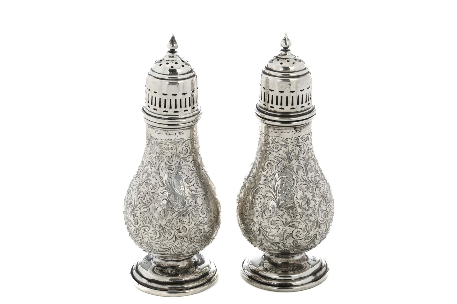 PAIR OF BIRKS LARGE SILVER CASTERS, 341g (1 of 2)