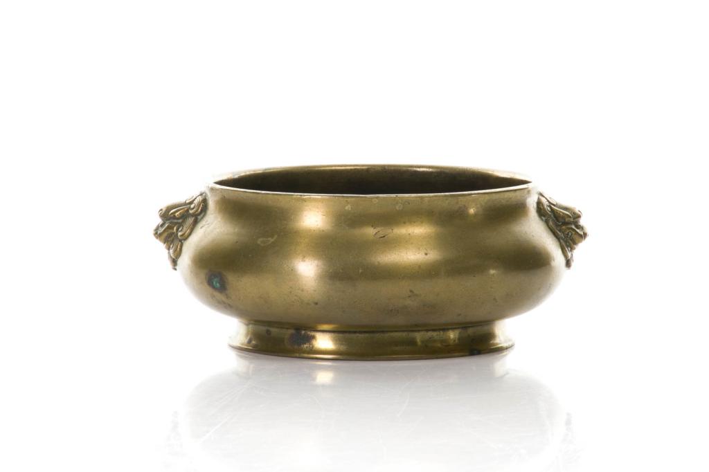 CHINESE MING BRONZE CENSER (1 of 4)