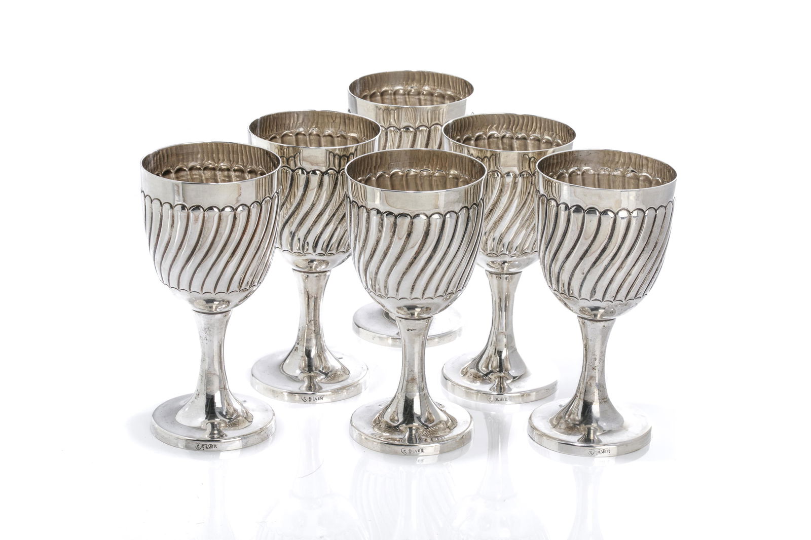SET OF SIX SILVER GOBLETS, 1277g (1 of 2)