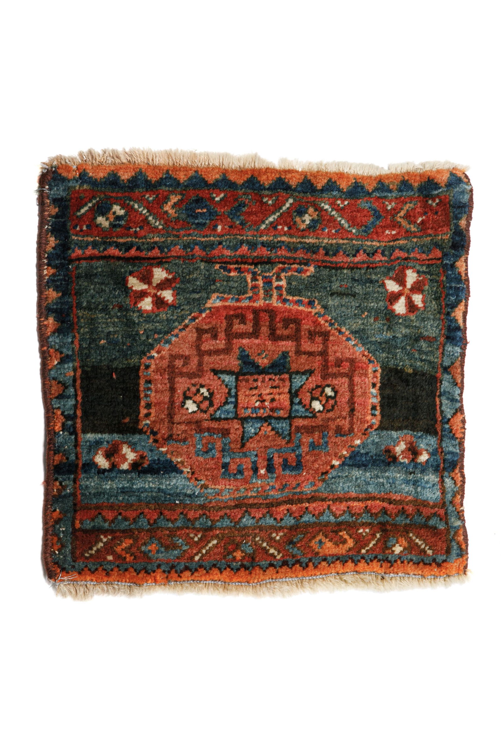 ANTIQUE HERIZ BAG FACE (1 of 3)