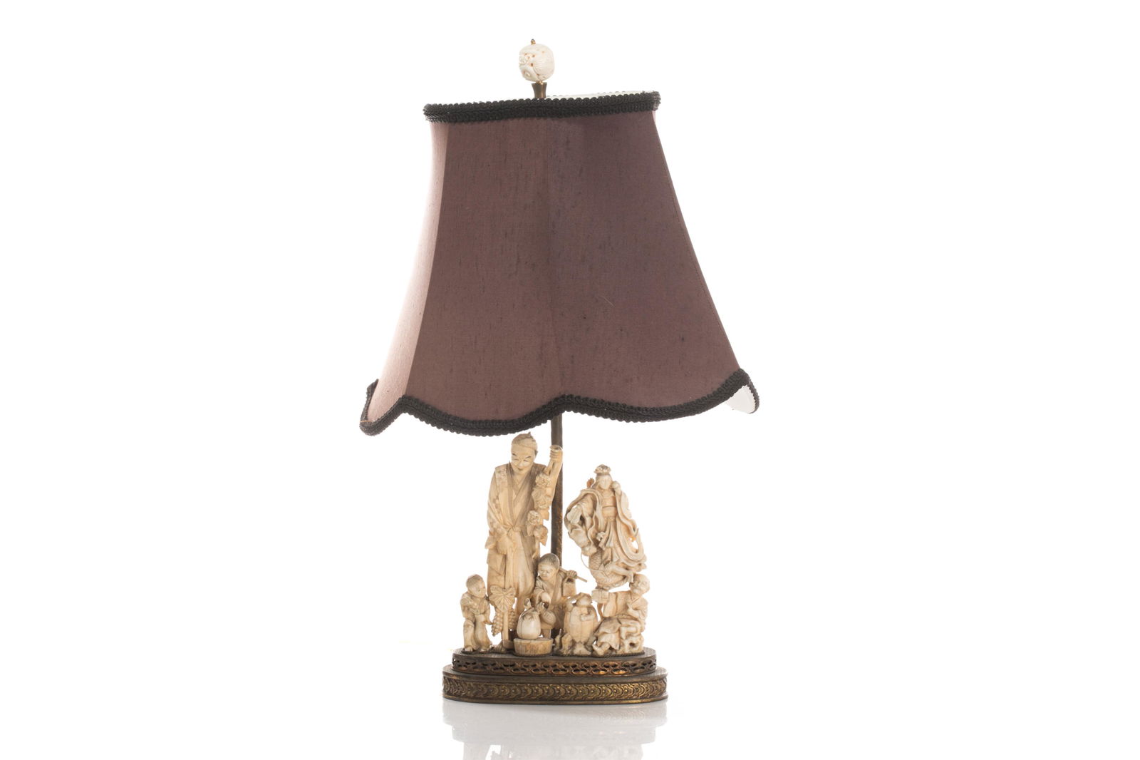 JAPANESE CARVED NATURAL FIGURAL GROUP AS LAMP (1 of 4)