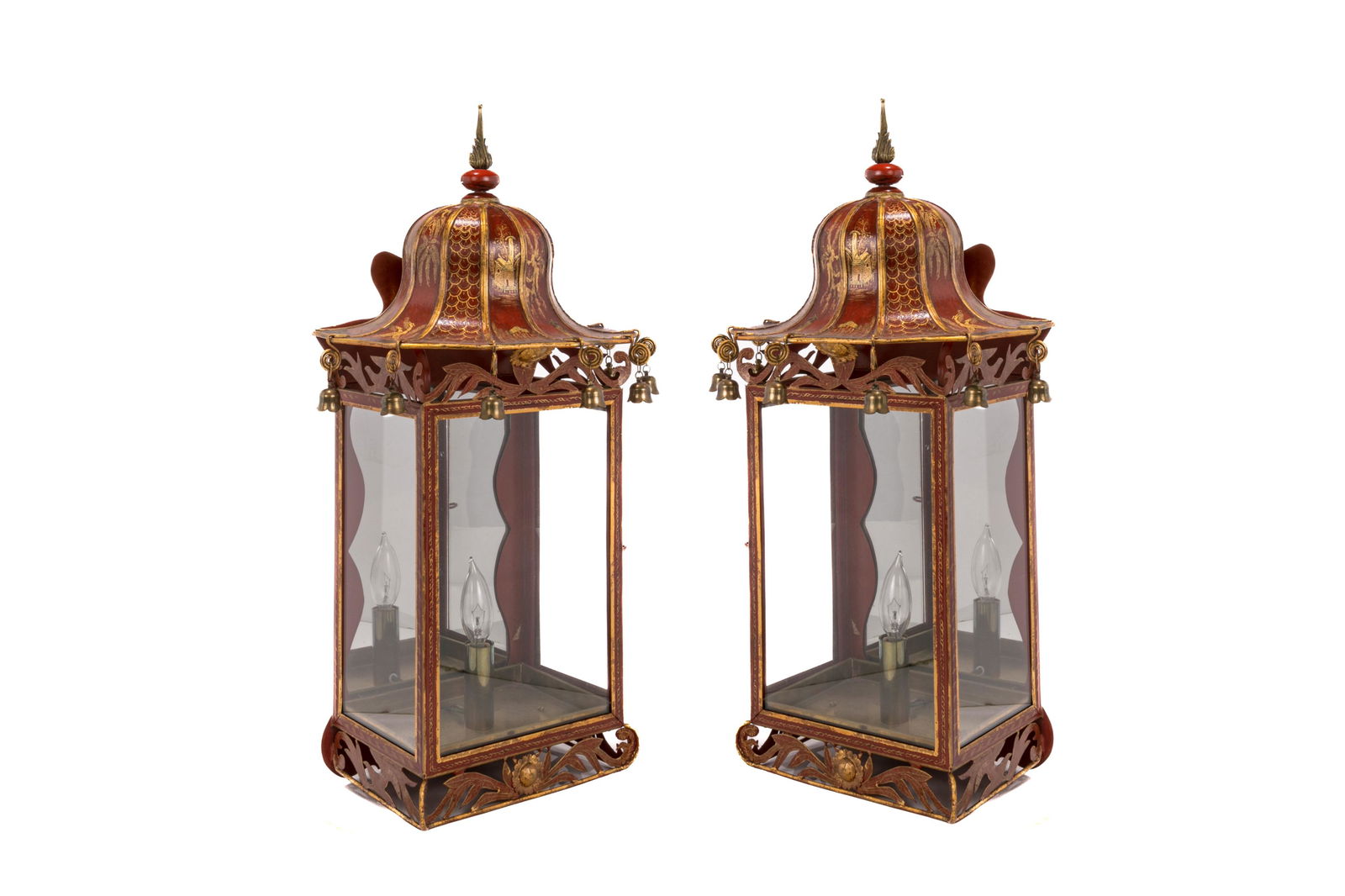 PAIR OF CHINOISERIE TOLEWARE LANTERNS (1 of 7)
