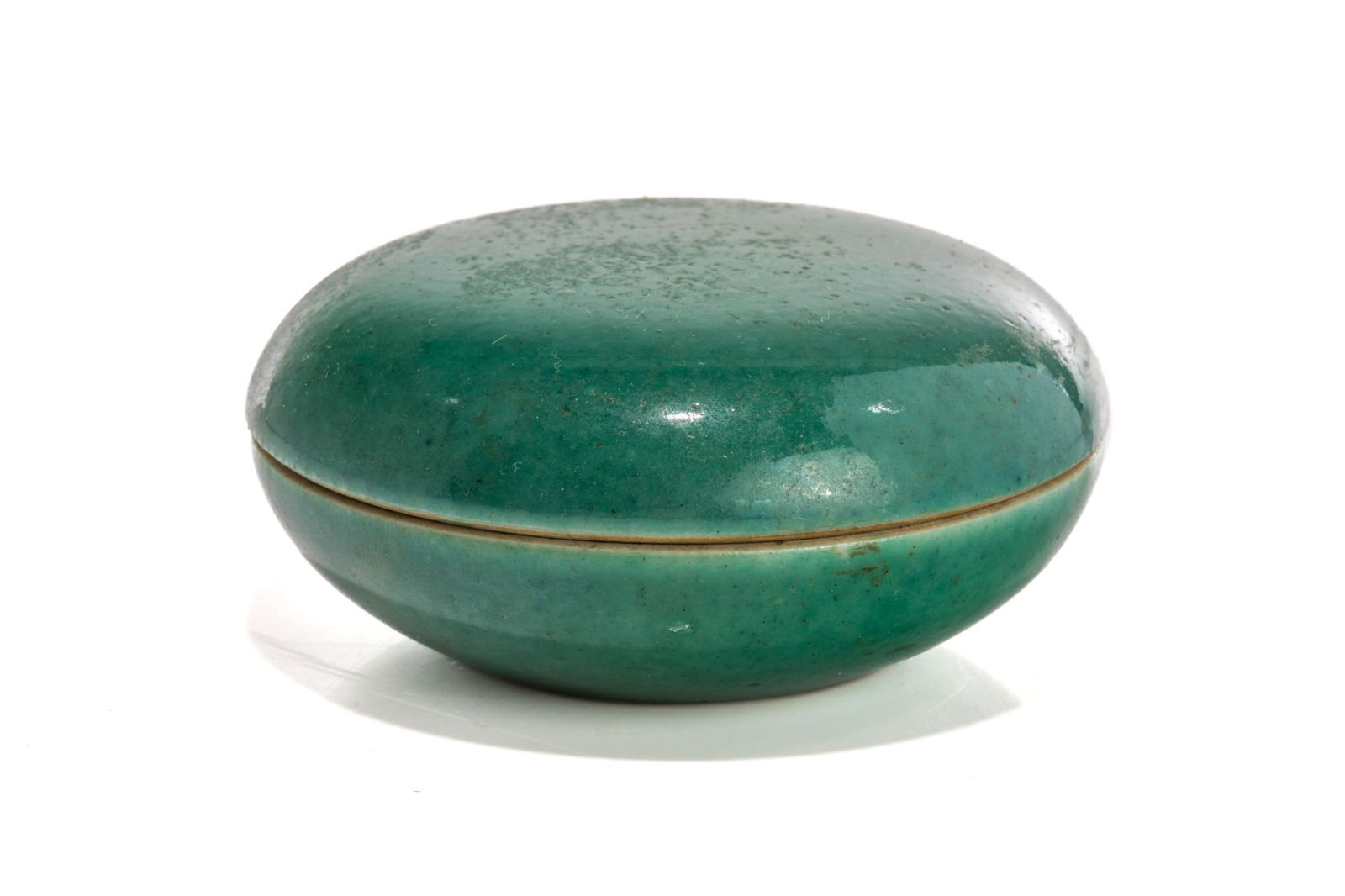 CHINESE MONOCHROME APPLE GREEN PORCELAIN PASTE BOX (1 of 4)