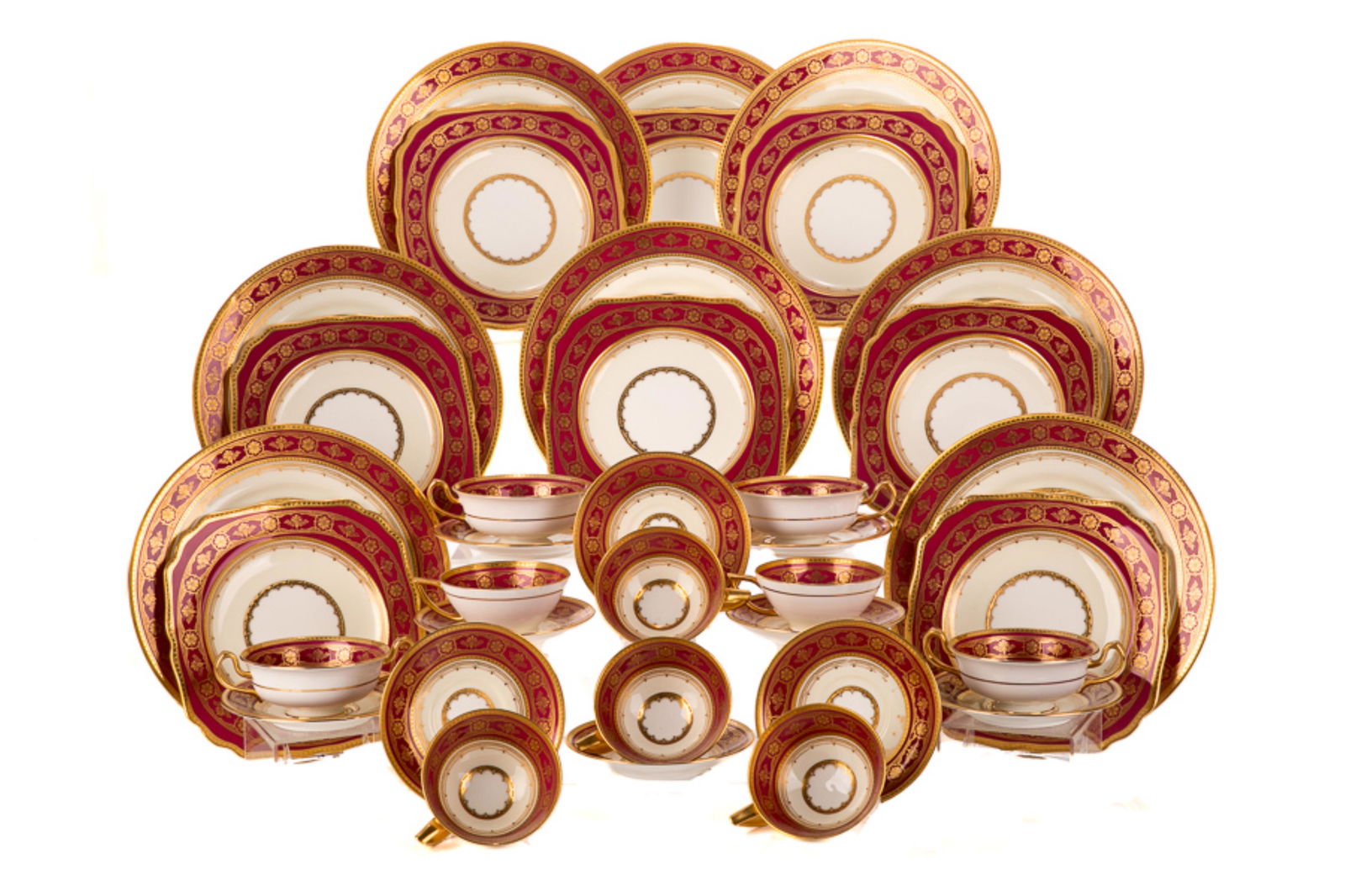 32 PCS ENGLISH MINTON PORCELAIN DINNER SERVICE (1 of 1)