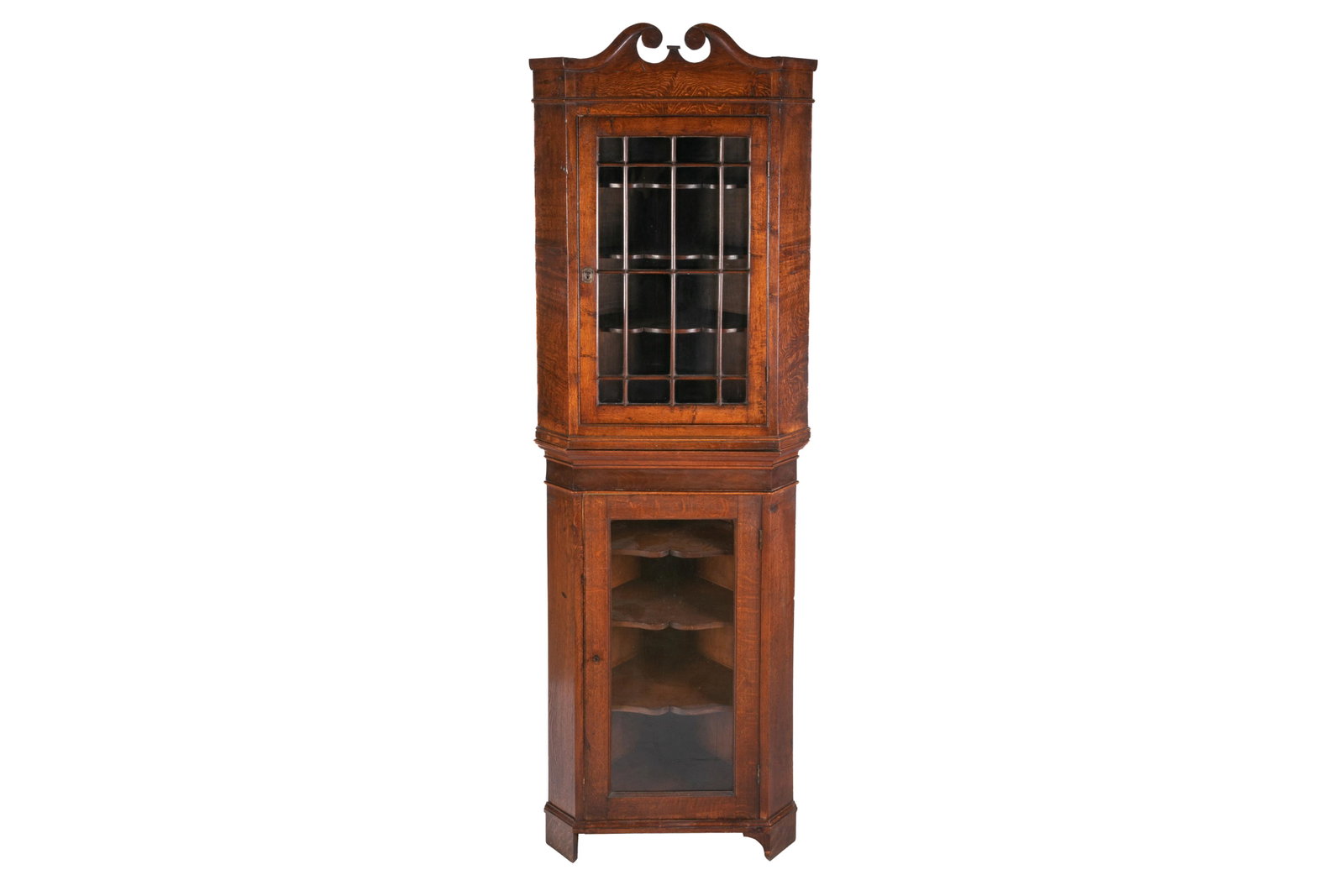 ENGLISH GEOGIAN CORNER CUPBOARD: Possibly assembled with double glazed doors and shelved interior. H: 44 1/2 W: 31'' D: 18''