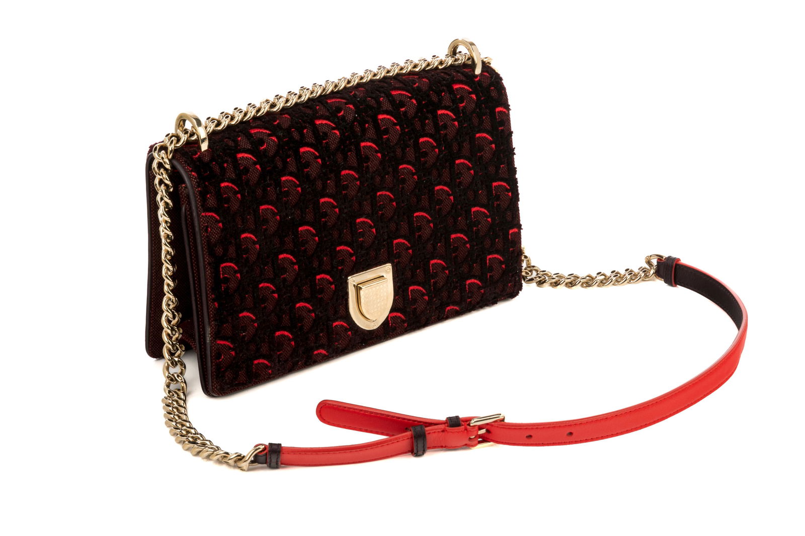 DIOR DIORAMA RED VELVET HANDBAG (1 of 3)