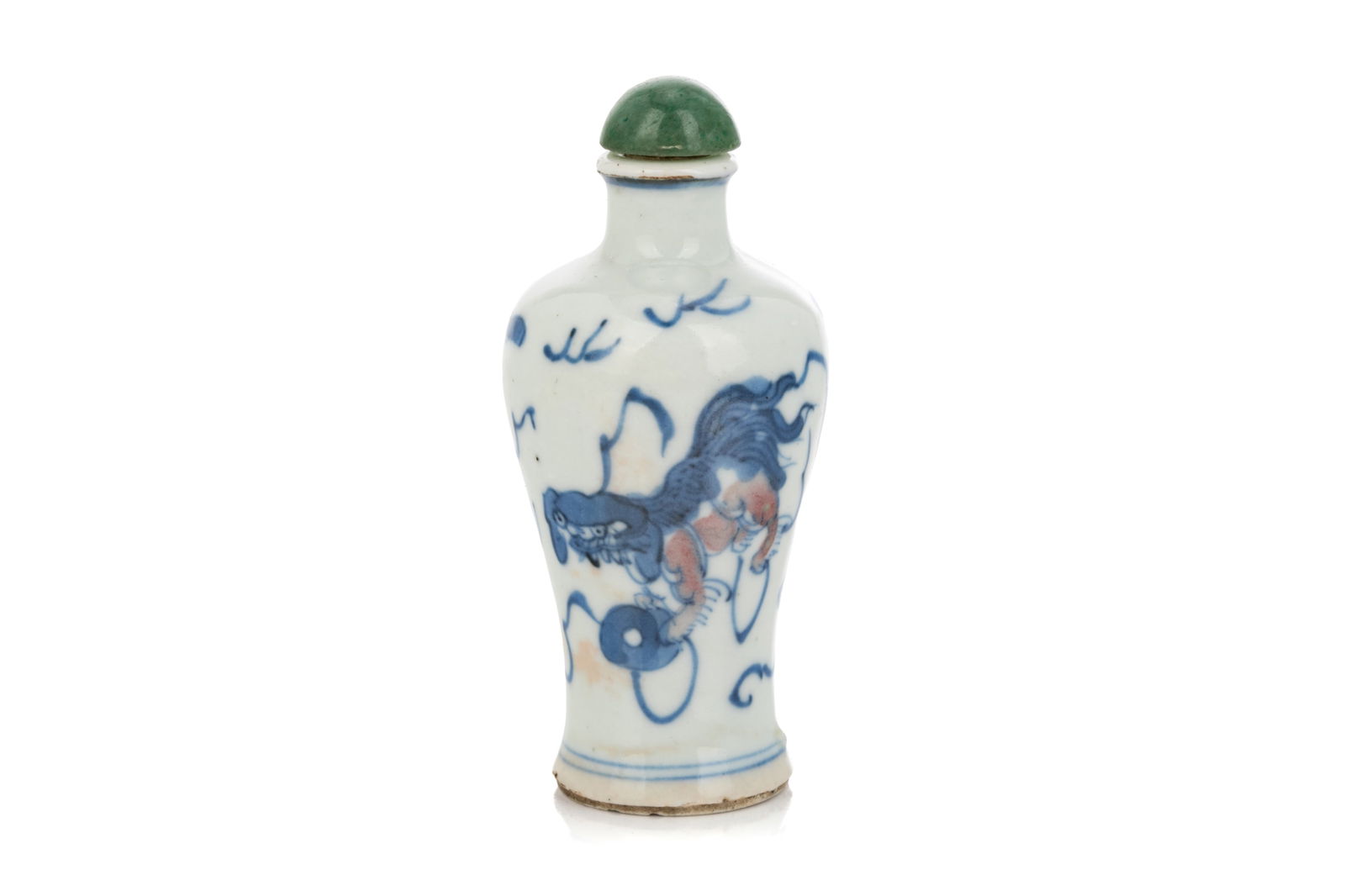 CHINESE BLUE & WHITE PORCELAIN SNUFF BOTTLE (1 of 3)