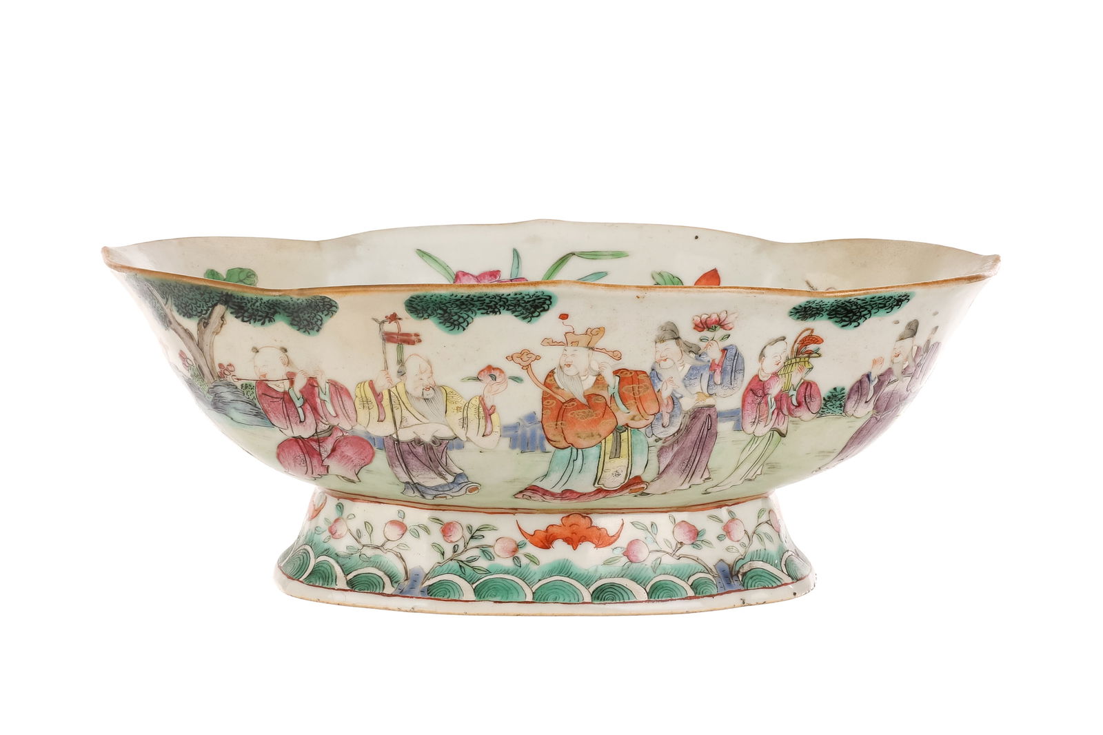 FAMILLE ROSE PORCELAIN LOBED DISH (1 of 8)