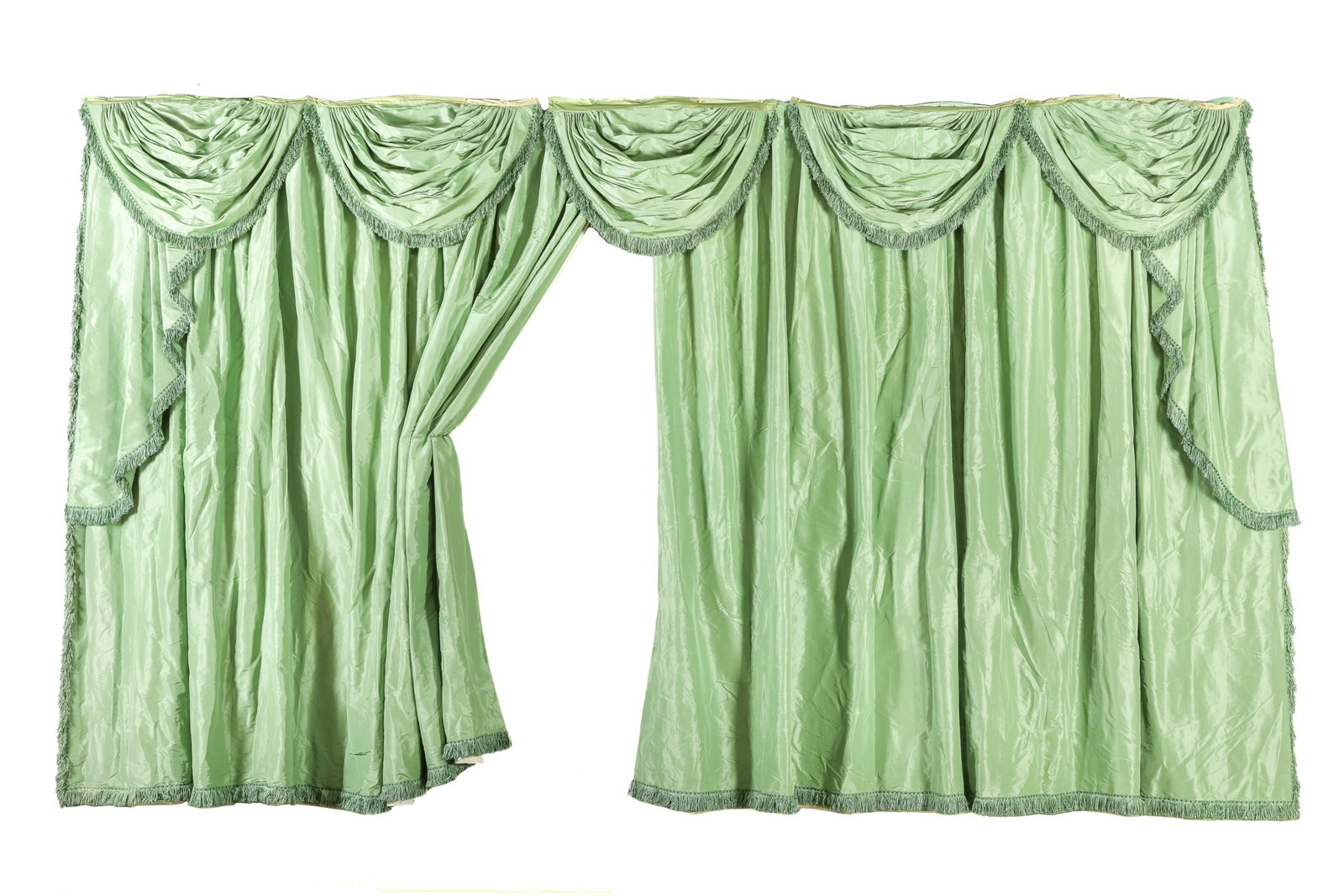 FINE SILK GREEN CURTAINS: 9' x 16'