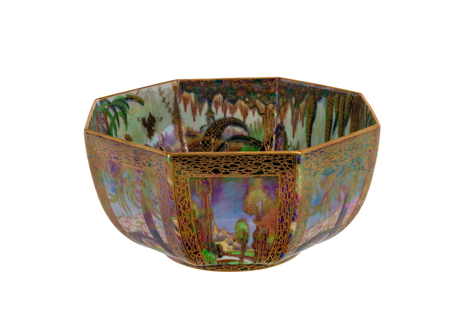 WEDGWOOD FAIRYLAND LUSTRE BOWL MODEL Z5125 (1 of 6)