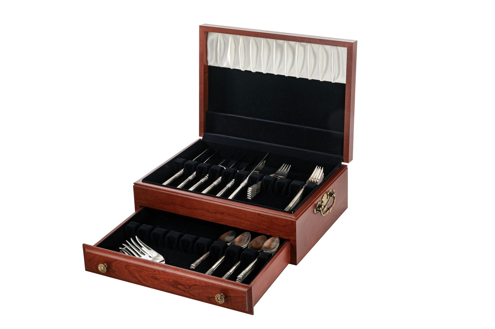 AN AMERICAN SILVER FLATWARE SET, 1112g (1 of 1)