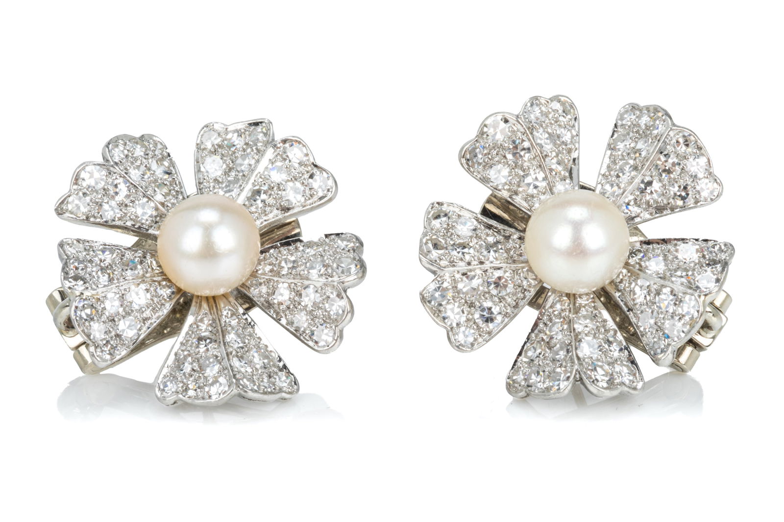 PAIR OF 14K GOLD, DIAMOND & PEARL EARRINGS, 16g (1 of 2)