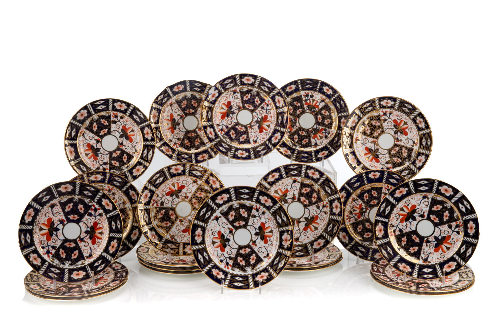EIGHTEEN ROYAL CROWN DERBY IMARI DESSERT PLATES (1 of 2)