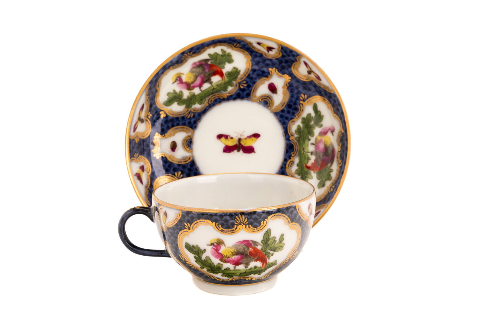 EARLY WORCESTER CUP AND SAUCER (1 of 4)