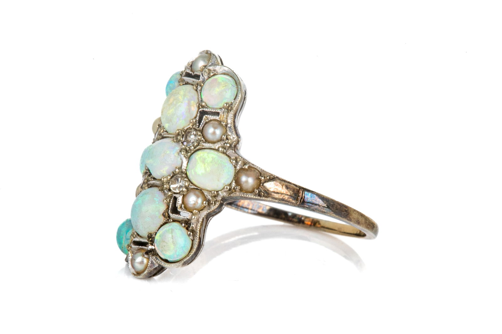 ANTIQUE 18K GOLD, OPAL AND DIAMOND NAVETTE RING 4g (1 of 3)