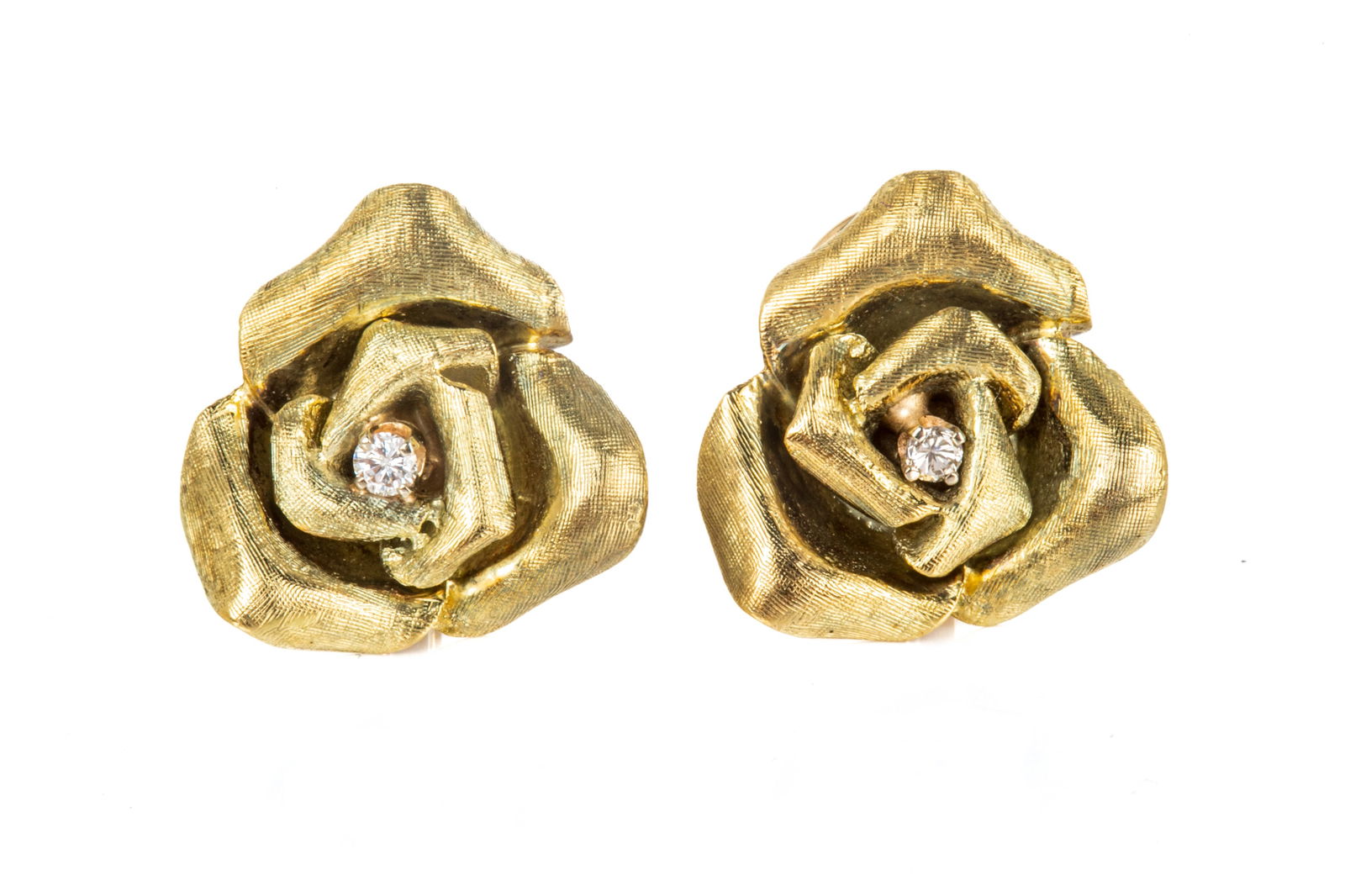 PAIR OF 14K GOLD AND DIAMOND FLORAL EARRINGS, 10g (1 of 2)