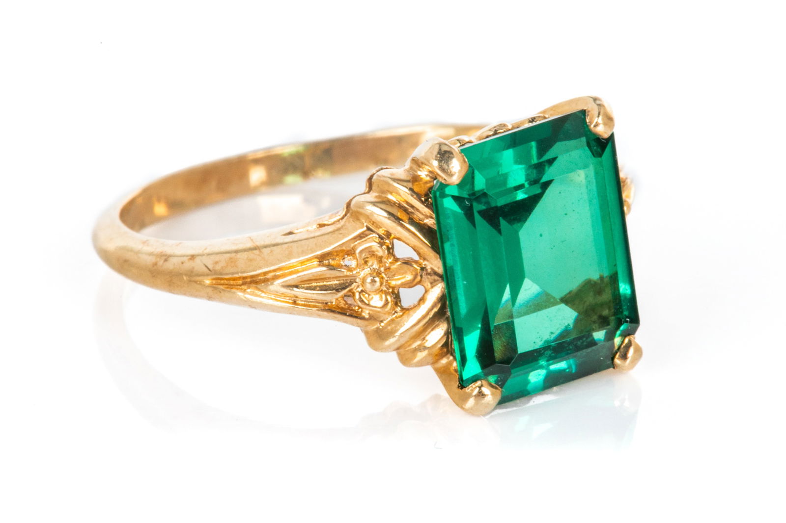 ANTIQUE 10K YELLOW GOLD AND GREEN TOPAZ RING, 2.5g (1 of 3)
