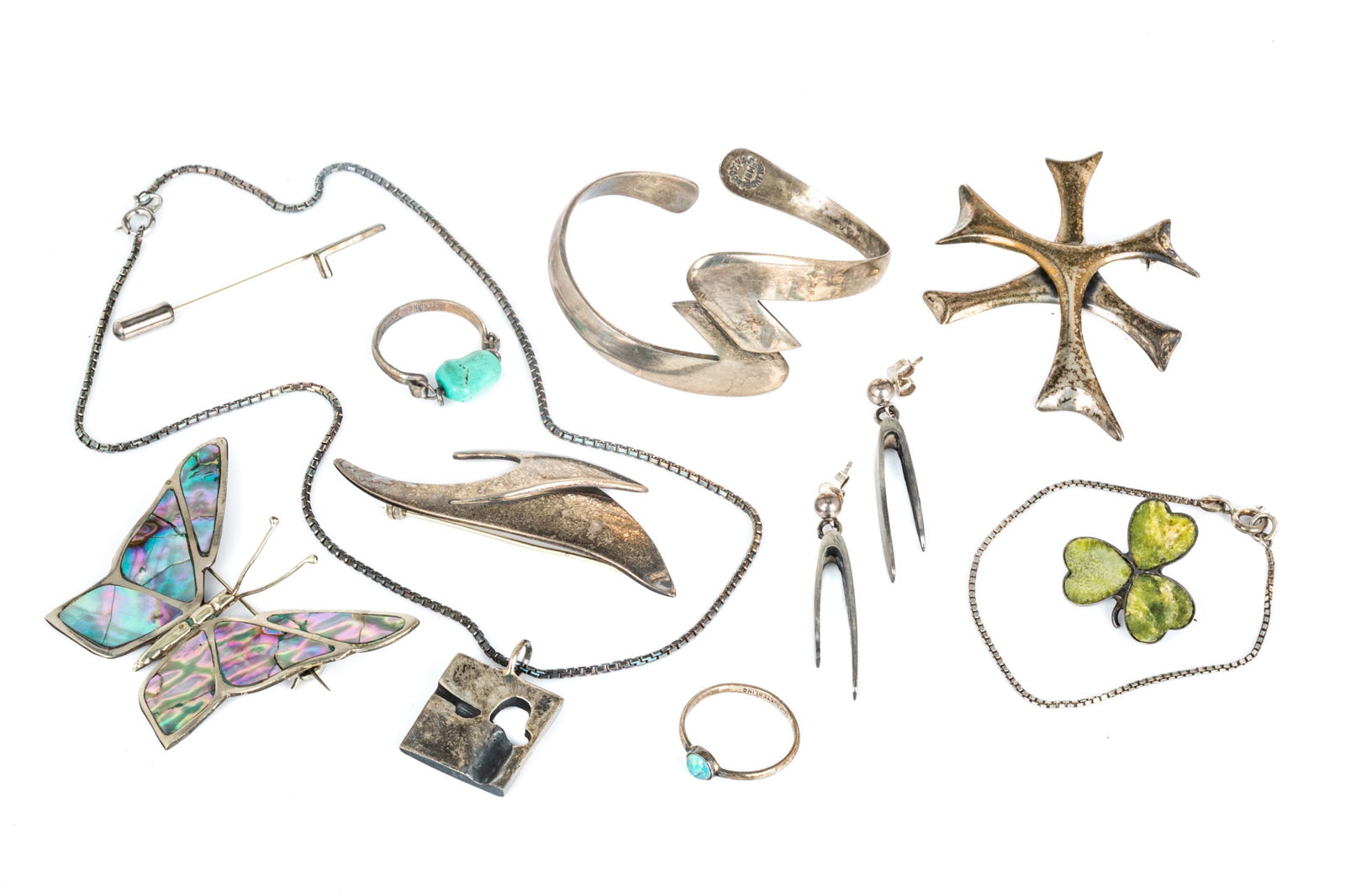 GROUP OF MEXICAN STERLING SILVER JEWELLERY, 83g (1 of 1)