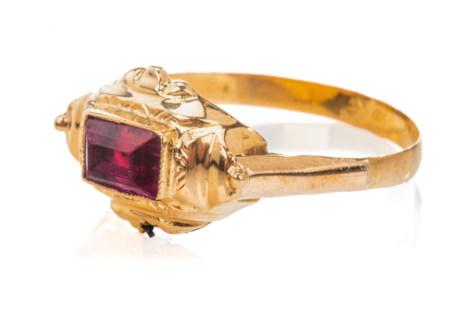 ANTIQUE 21K YELLOW GOLD AND PINK GLASS RING, 1.3g (1 of 1)