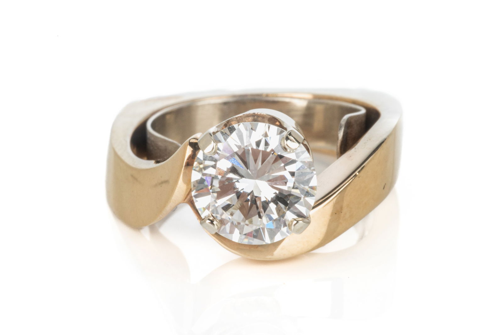 14K GOLD AND DIAMOND SOLITAIRE RING, 8.4g (1 of 4)