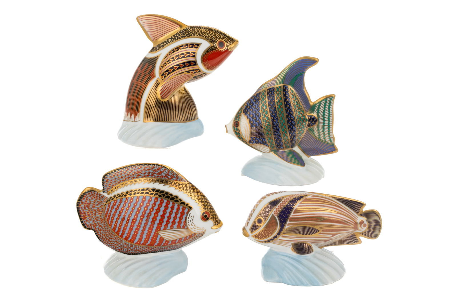 FOUR ROYAL CROWN DERBY FISH PAPERWEIGHTS (1 of 3)