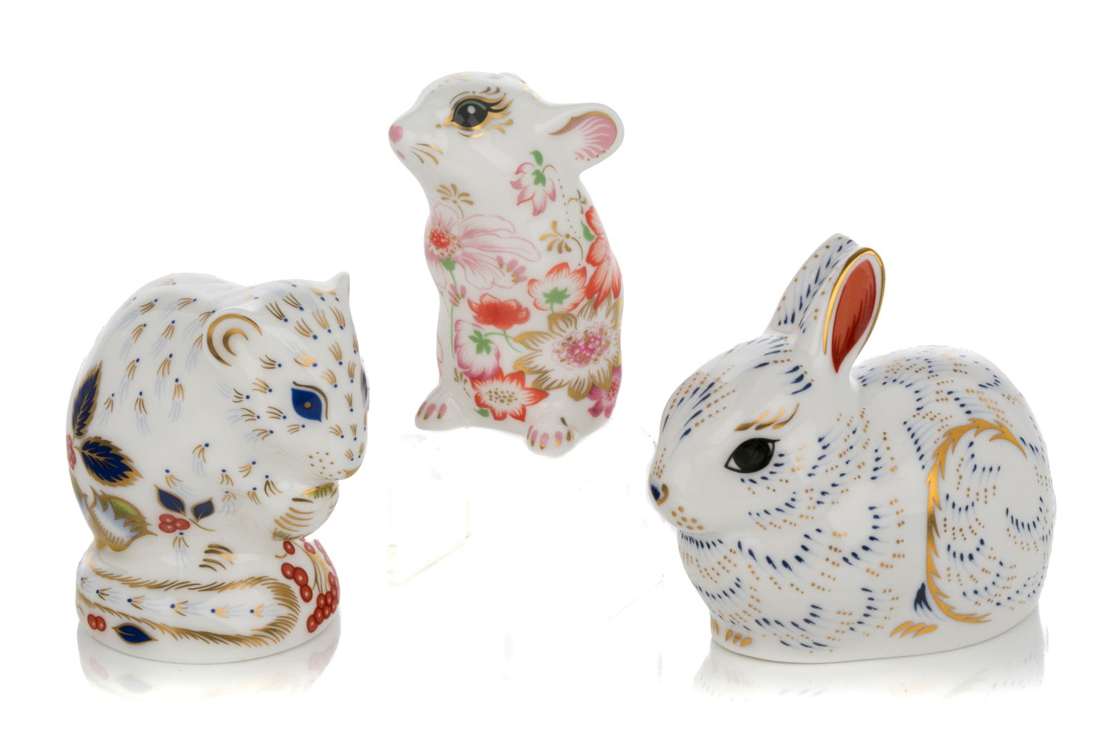 THREE ROYAL CROWN DERBY PAPERWEIGHTS (1 of 3)