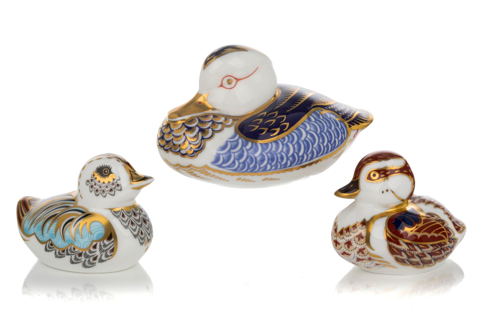 THREE ROYAL CROWN DERBY DUCK PAPERWEIGHTS (1 of 3)